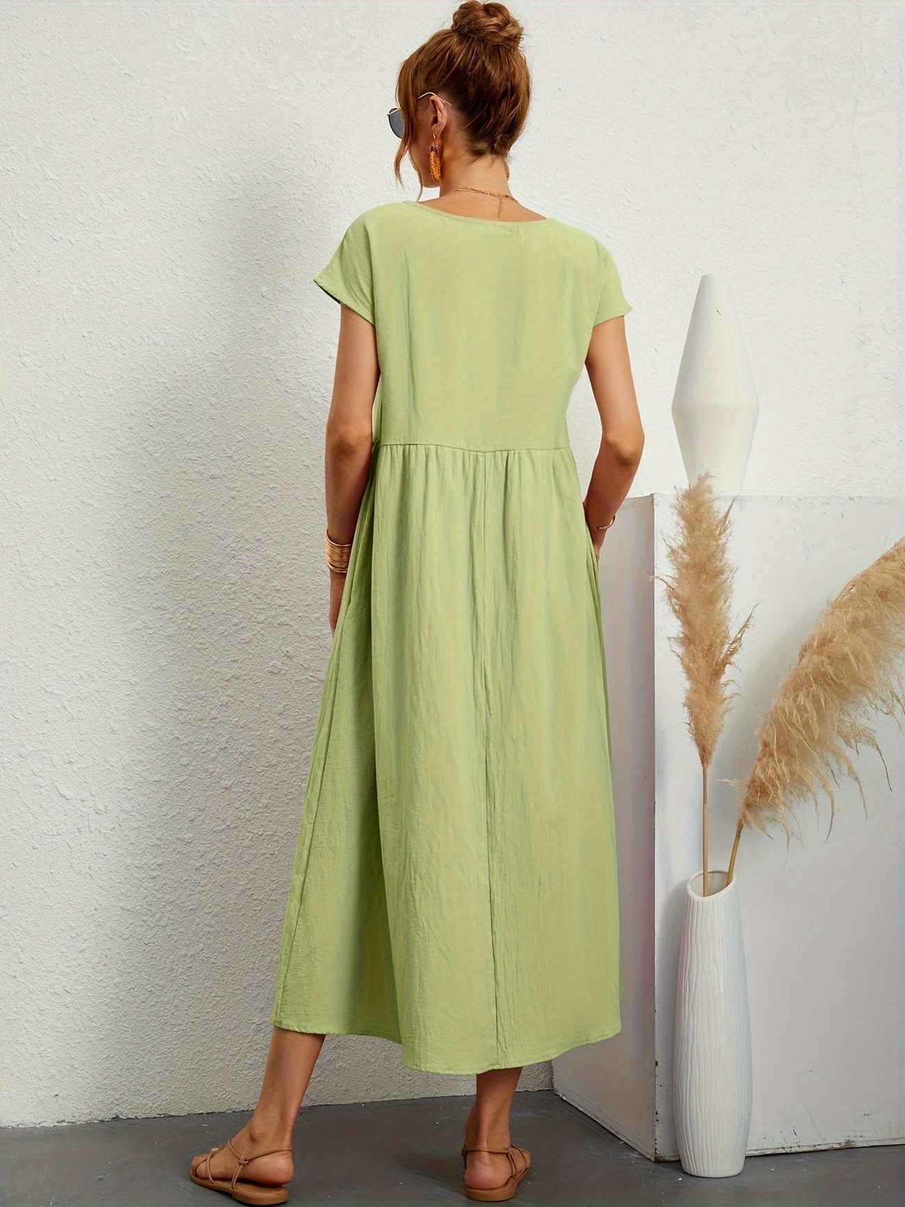 Sukienka Midi z Eleganckim Krojem i Miękką Tkaniną | Idealna na Wiosnę i Lato