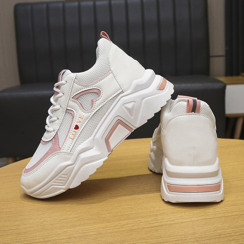 Niskie sneakersy na platformie z efektem podwyższenia i cholewką PU | Idealne na lato