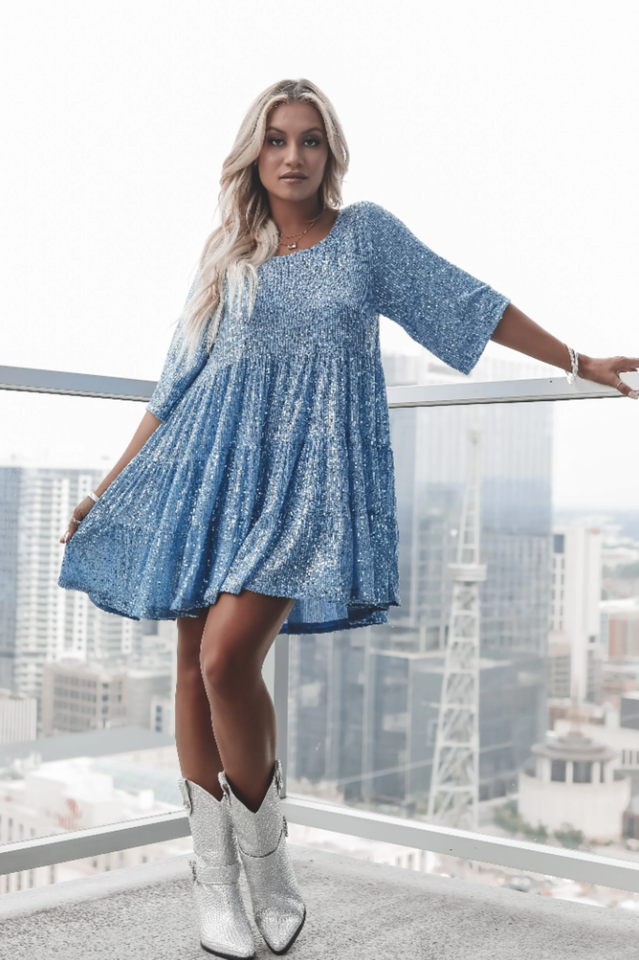 Warstwowa Sukienka Mini Babydoll z Cekinami | Idealna na Letnie Przyjęcia