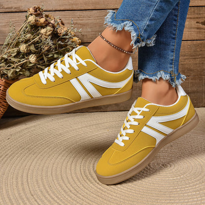 Sznurowane Płaskie Buty z Okrągłym Noskiem i Cholewką z PU | Idealne na Każdą Porę Roku