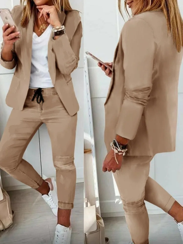 Damski Zestaw Formalny z Marynarką Slim-Fit i Spodniami